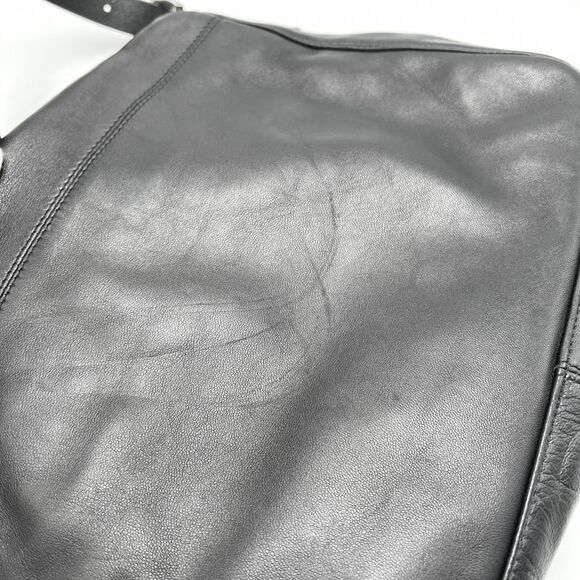 Fendi Handbag Women's Mamma Bucket Shoulder Fendi Leather Black Silver Hardware - Picture 13 of 15